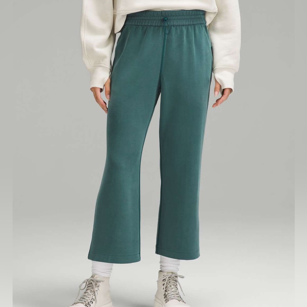 lululemon athletica Deep Teal Cropped Pants